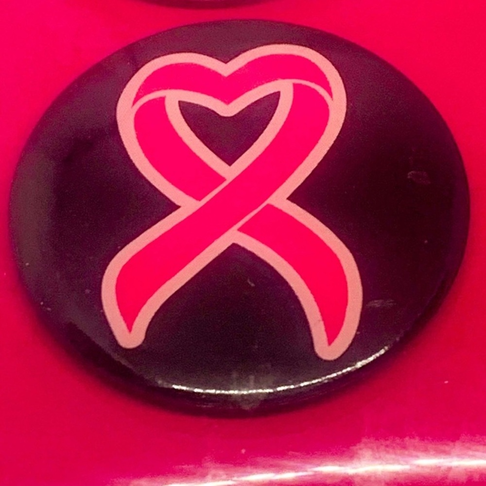New BREAST CANCER AWARENESS 4 Pack Of Buttons With Free BCA Pink Ribbon Soaps - Picture 10 of 13